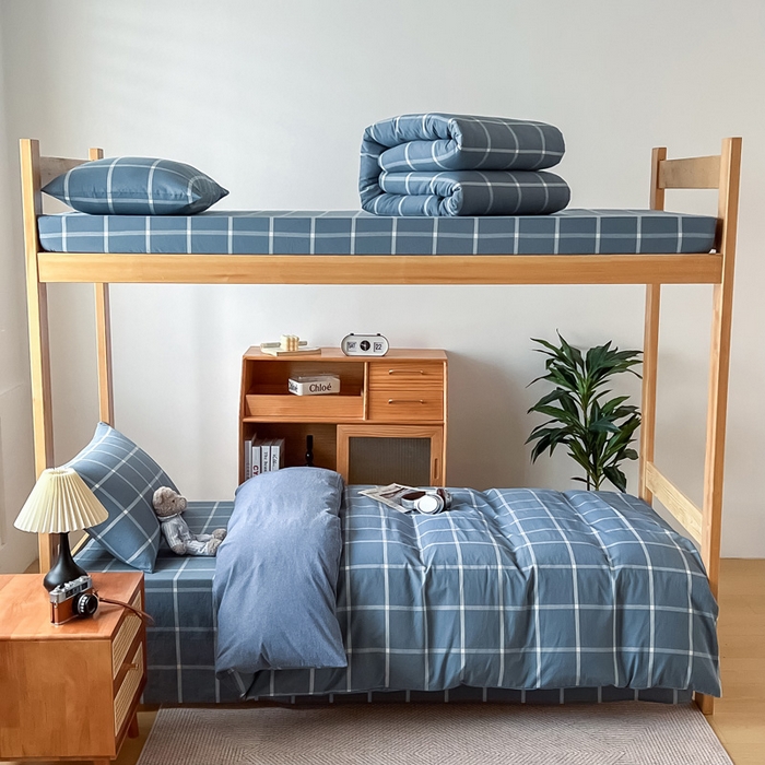 91家纺网 家纺一手货源 找家纺 鸣升家纺 2025新款全棉纯棉色织水洗棉学生三件套 柏拉图兰