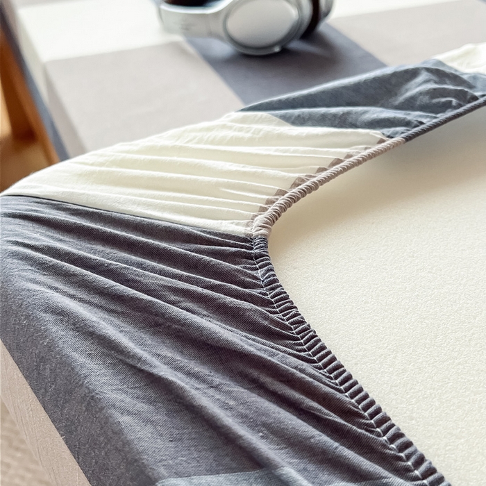 91家纺网 家纺一手货源 找家纺 鸣升家纺 2025新款全棉纯棉色织水洗棉学生三件套 米粽丈青格