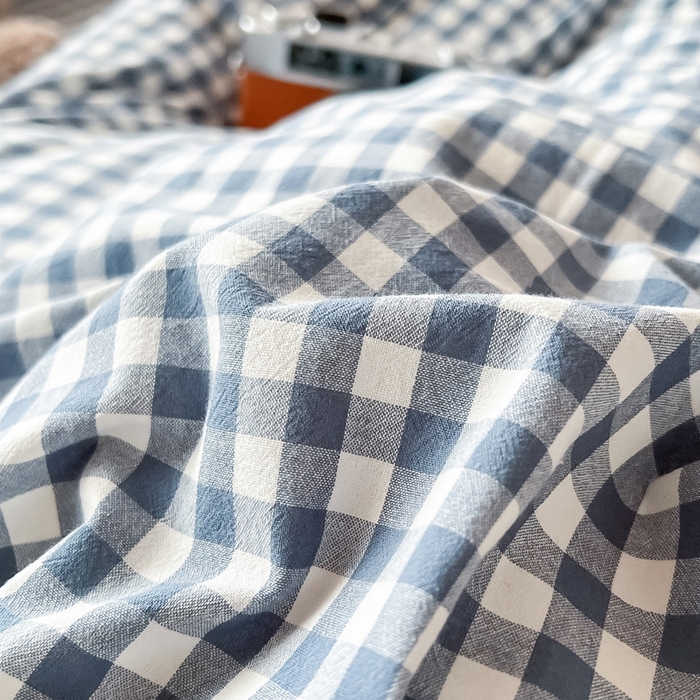 91家纺网 家纺一手货源 找家纺 鸣升家纺 2025新款全棉纯棉色织水洗棉学生三件套 浅蓝小格