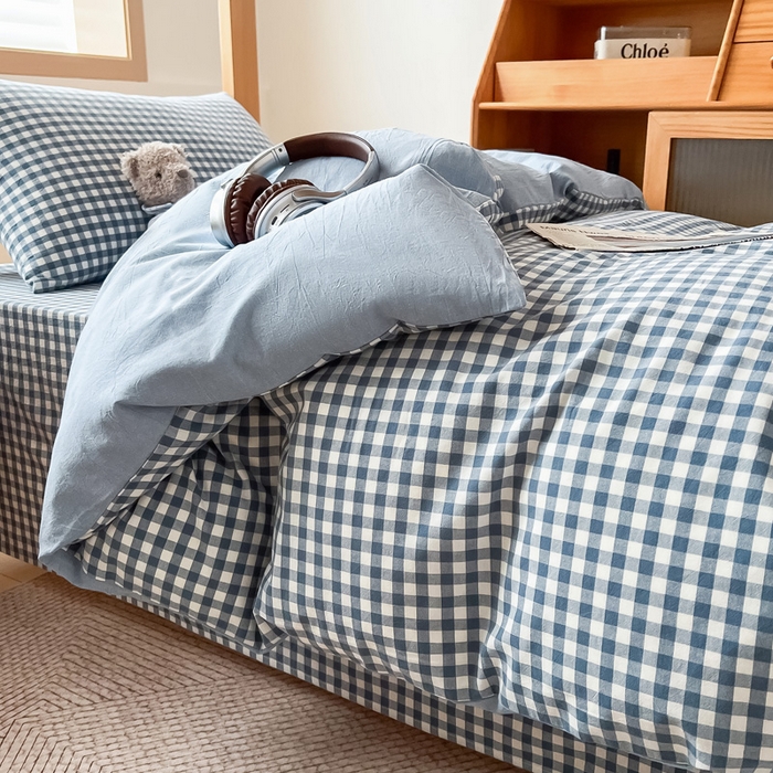 91家纺网 家纺一手货源 找家纺 鸣升家纺 2025新款全棉纯棉色织水洗棉学生三件套 浅蓝小格