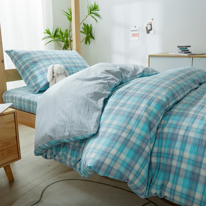 91家纺网 家纺一手货源 找家纺 鸣升家纺 2025新款全棉纯棉色织水洗棉学生三件套 星空绿