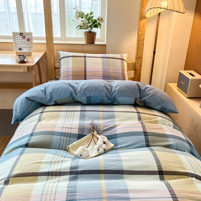 91家纺网 家纺一手货源 找家纺 鸣升家纺 2025新款全棉纯棉色织水洗棉学生三件套 英伦格