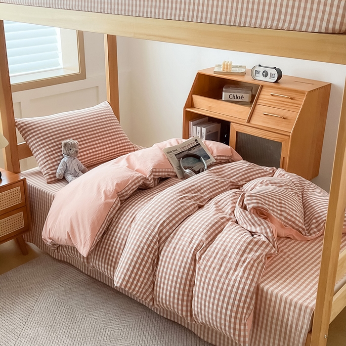 91家纺网 家纺一手货源 找家纺 九沐良品 2025新款全棉纯棉色织水洗棉学生三件套宿舍三件套上下铺三件套 粉小格