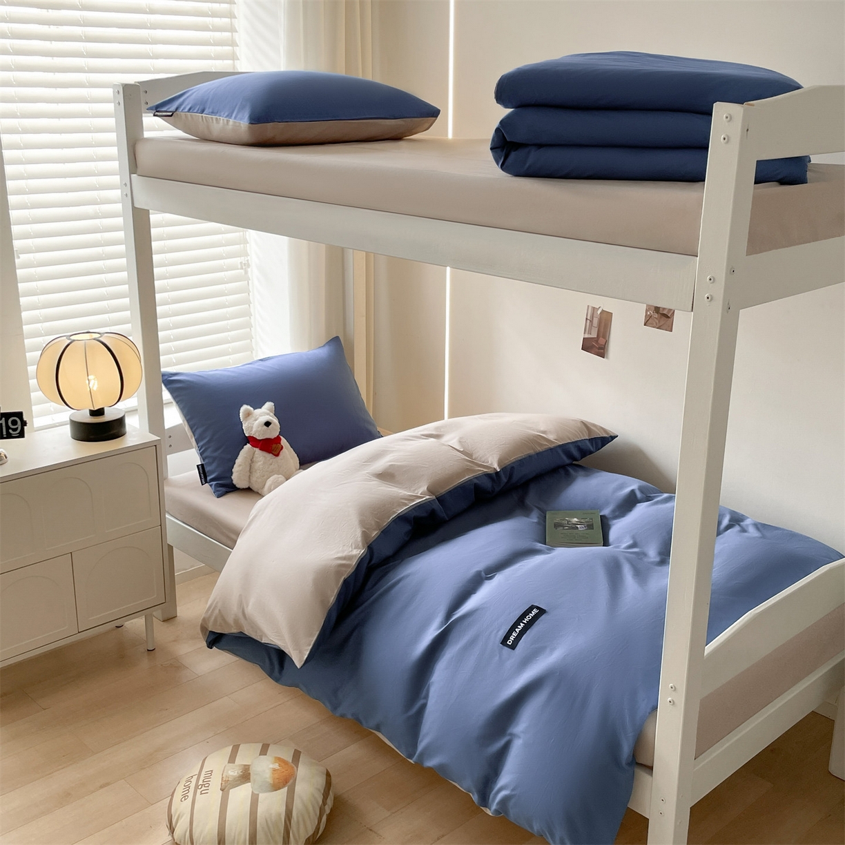 91家纺网 家纺一手货源 找家纺 （总）笙意家纺 2025新款全棉纯棉简约黑标学生三件套