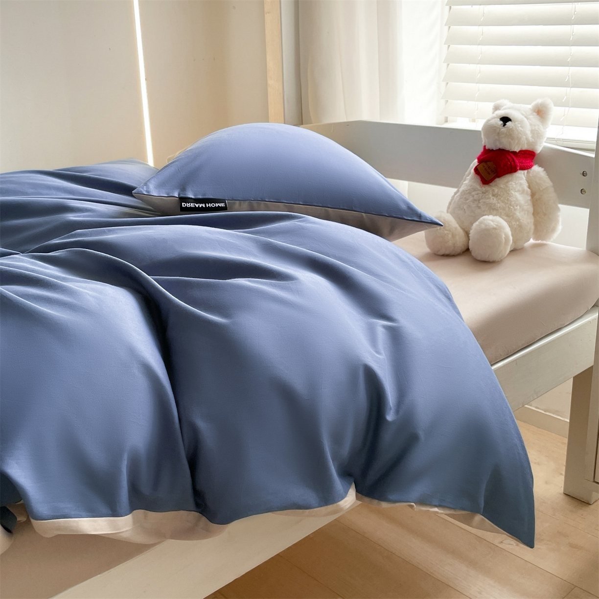 91家纺网 家纺一手货源 找家纺 笙意家纺 2025新款全棉纯棉简约黑标学生三件套 黑标款-宾利蓝+山灰