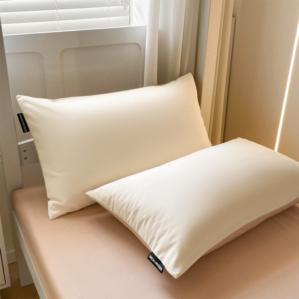 91家纺网 家纺一手货源 找家纺 笙意家纺 2025新款全棉纯棉简约黑标学生三件套 黑标款-奶昔白+奶茶