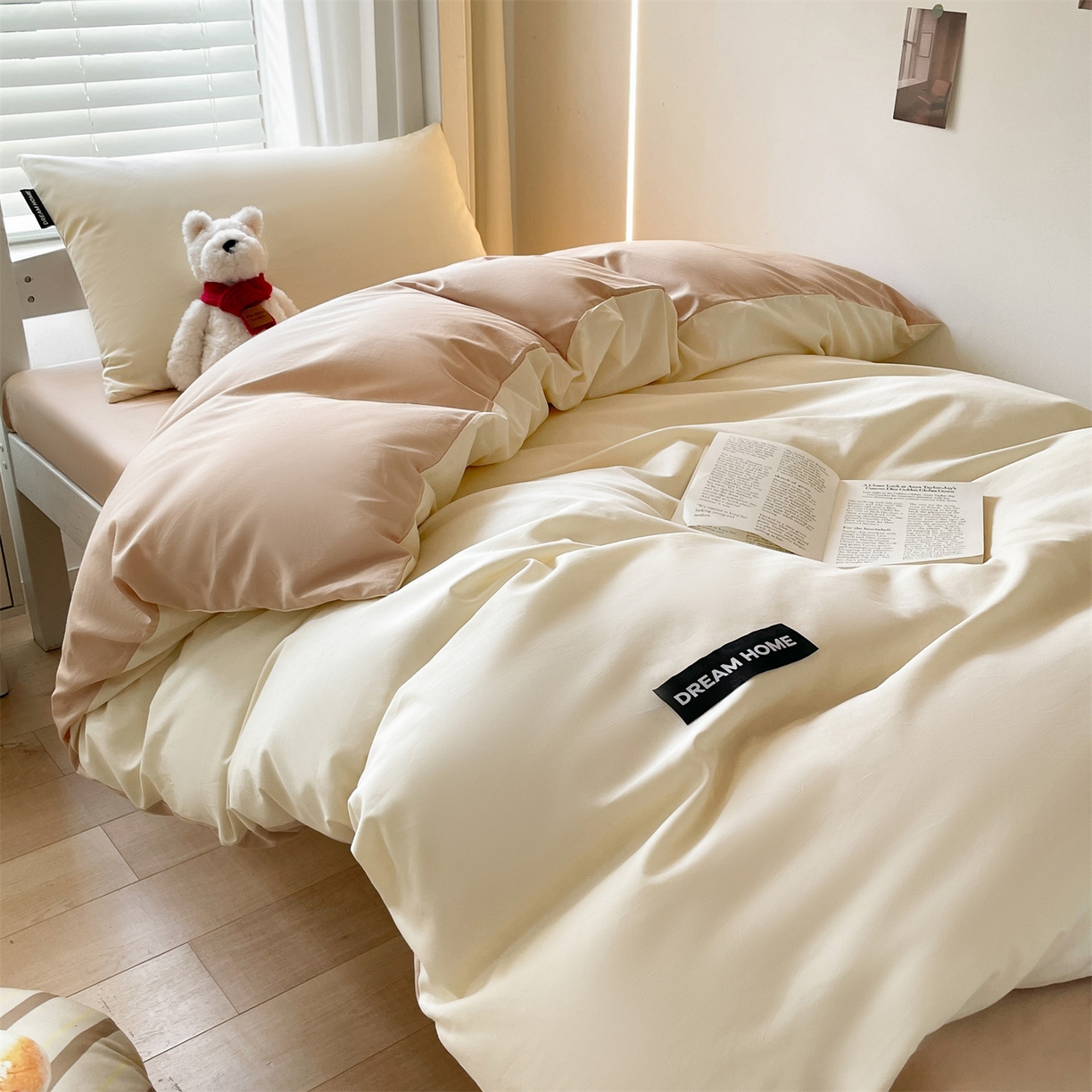 91家纺网 家纺一手货源 找家纺 笙意家纺 2025新款全棉纯棉简约黑标学生三件套 黑标款-奶昔白+奶茶