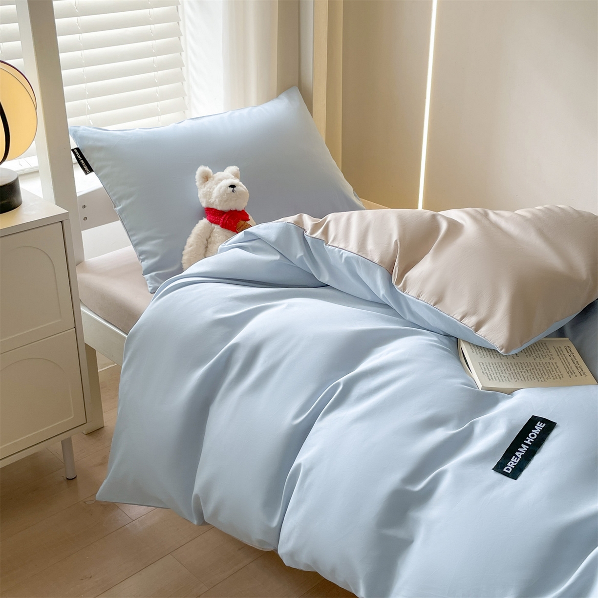 91家纺网 家纺一手货源 找家纺 笙意家纺 2025新款全棉纯棉简约黑标学生三件套 黑标款-天空蓝+山灰