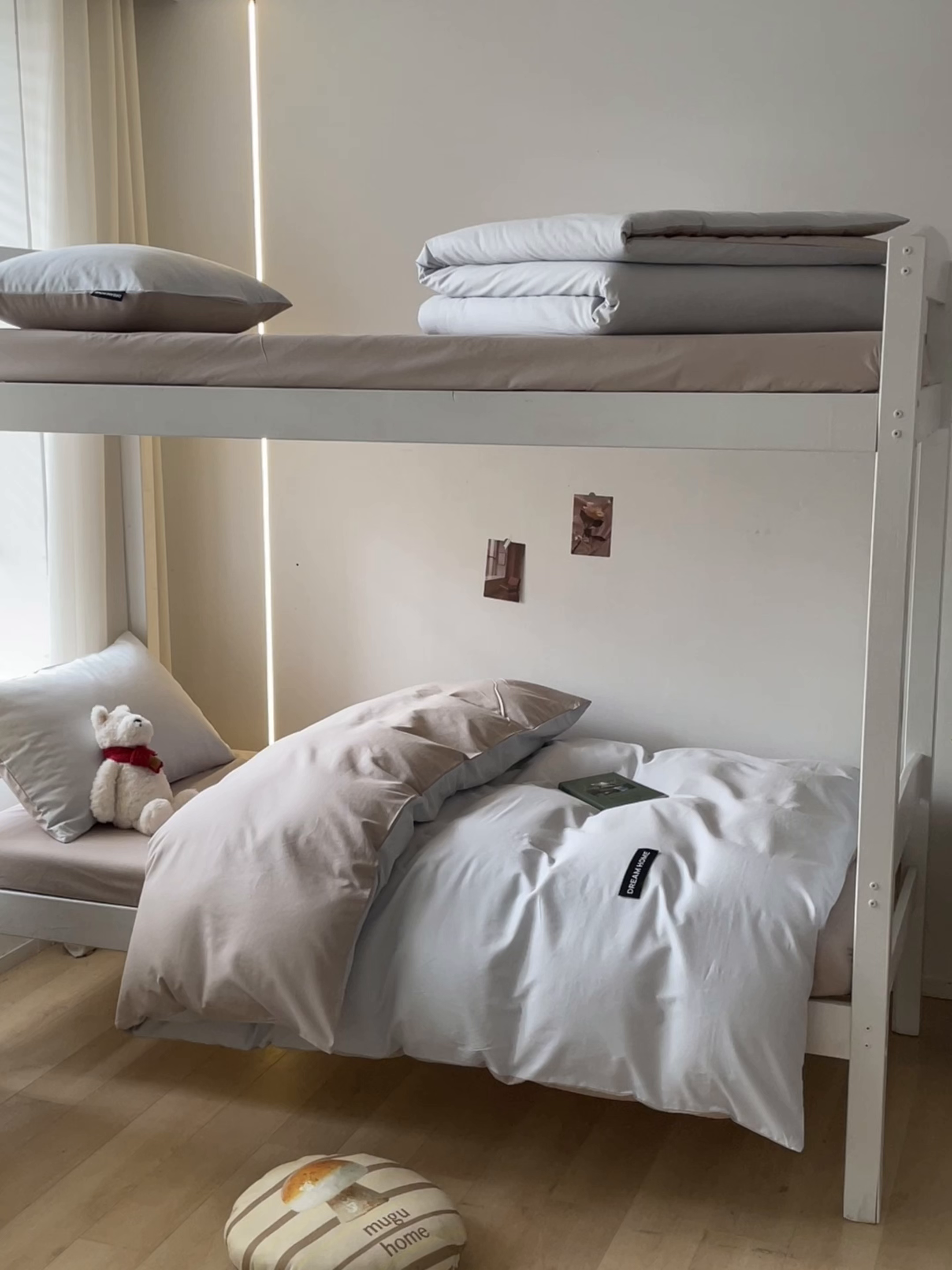 91家纺网 家纺一手货源 找家纺 笙意家纺 2025新款全棉纯棉简约黑标学生三件套 黑标款-天空蓝+山灰