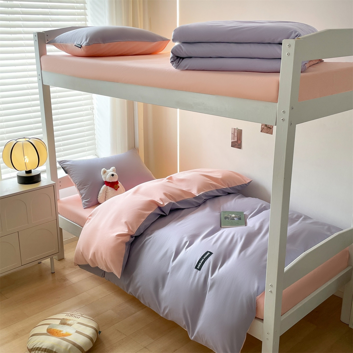 91家纺网 家纺一手货源 找家纺 笙意家纺 2025新款全棉纯棉简约黑标学生三件套 黑标款-星黛紫+奶油粉