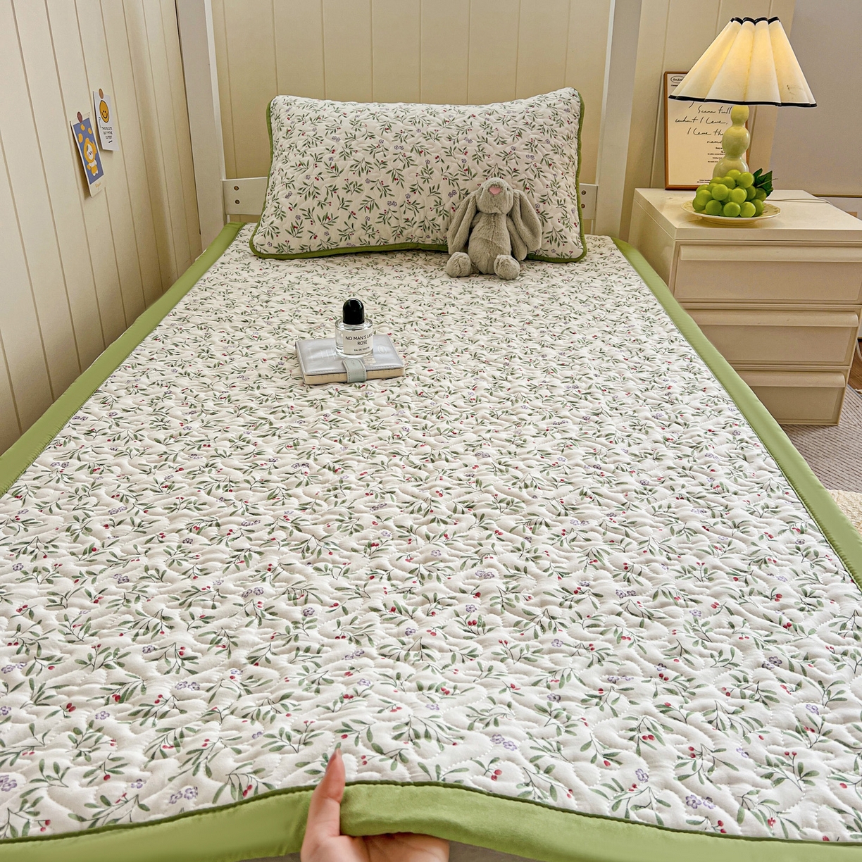 91家纺网 家纺一手货源 找家纺 （总）纽缦家纺 2025新款A类水洗棉学生床垫垫子