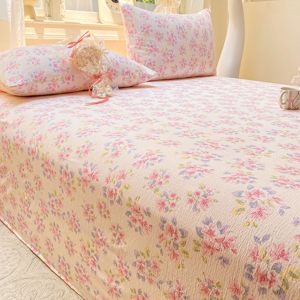 91家纺网 家纺一手货源 找家纺 眠势力 2025新款云感双层纱床单三件套ins奶油风学生宿舍床单四季通用 粉调花海