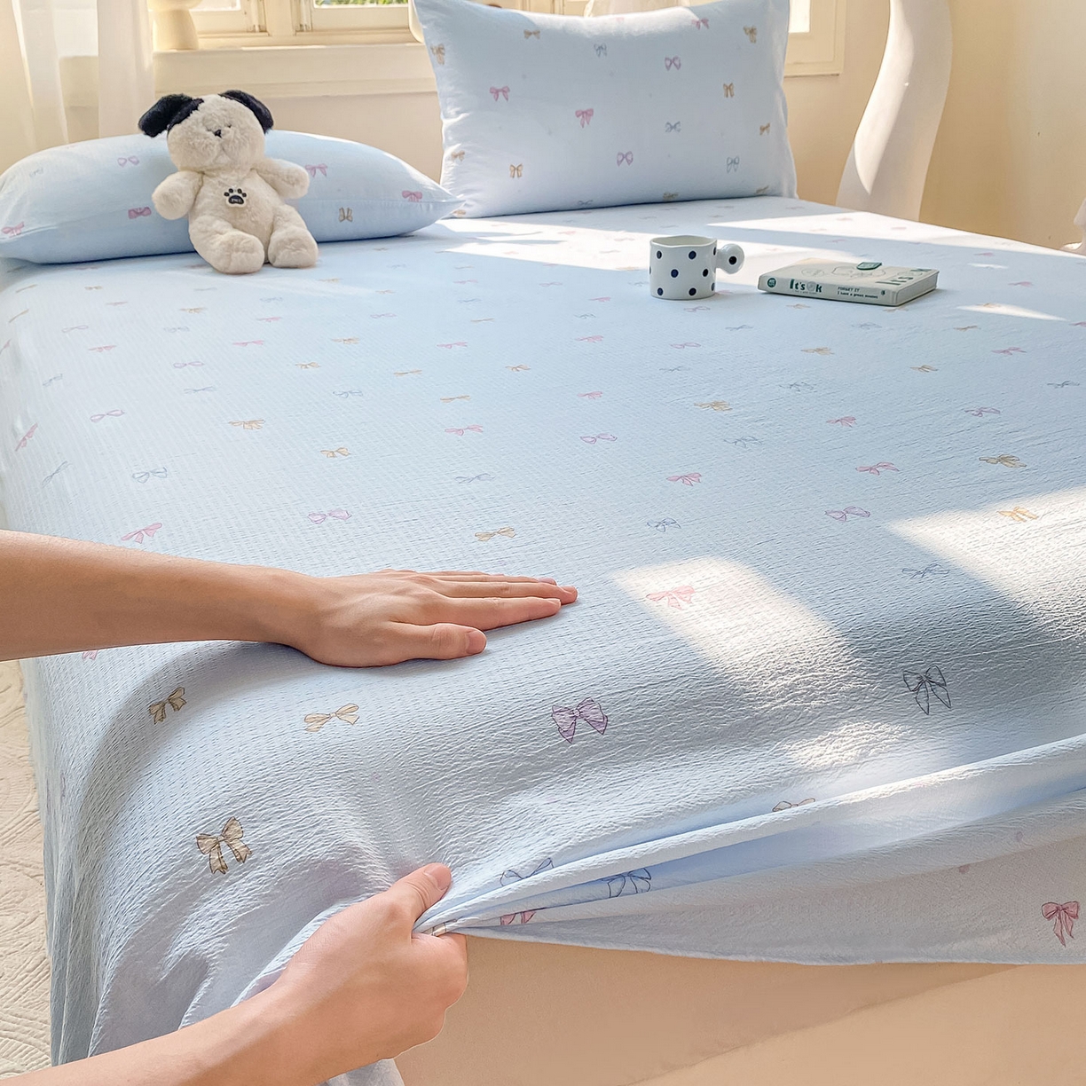 91家纺网 家纺一手货源 找家纺 眠势力 2025新款云感双层纱床单三件套ins奶油风学生宿舍床单四季通用 蓝色蝴蝶结