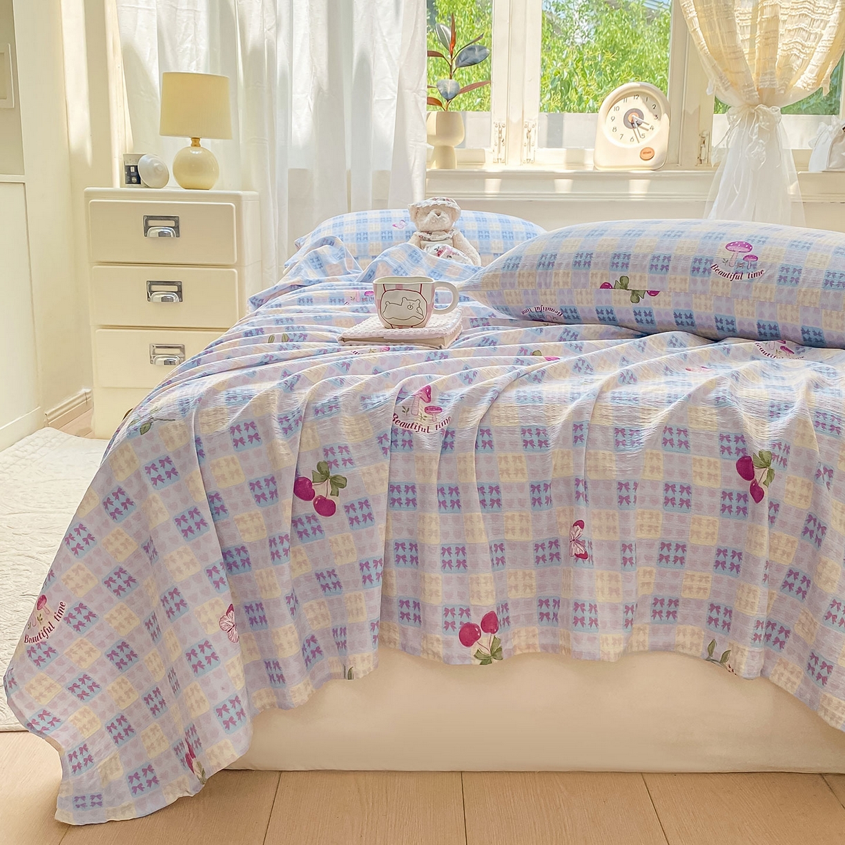 91家纺网 家纺一手货源 找家纺 眠势力 2025新款云感双层纱床单三件套ins奶油风学生宿舍床单四季通用 甜樱蜜语