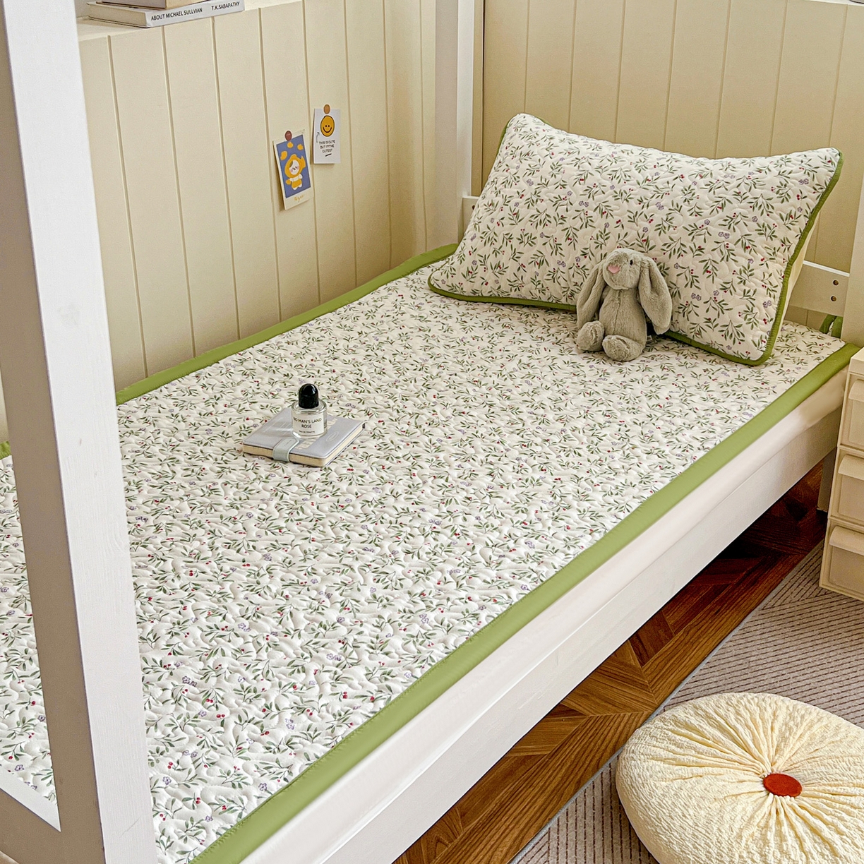 91家纺网 家纺一手货源 找家纺 纽缦家纺 2025新款A类水洗棉学生床垫垫子 清凉里