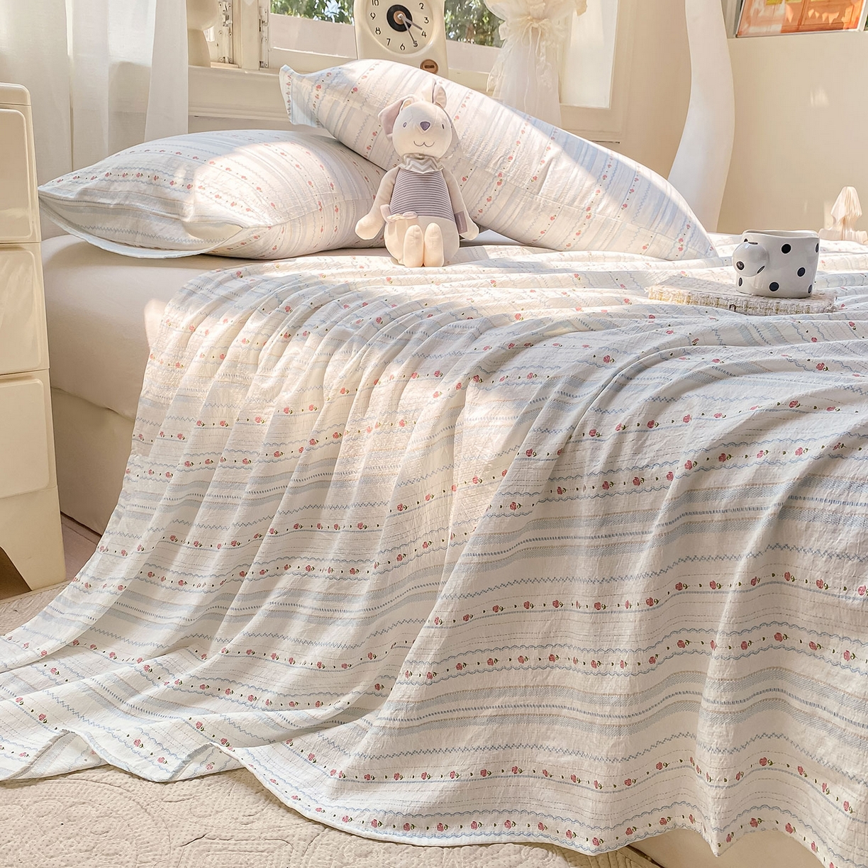 91家纺网 家纺一手货源 找家纺 眠势力 2025新款云感双层纱床单三件套ins奶油风学生宿舍床单四季通用 一路生花