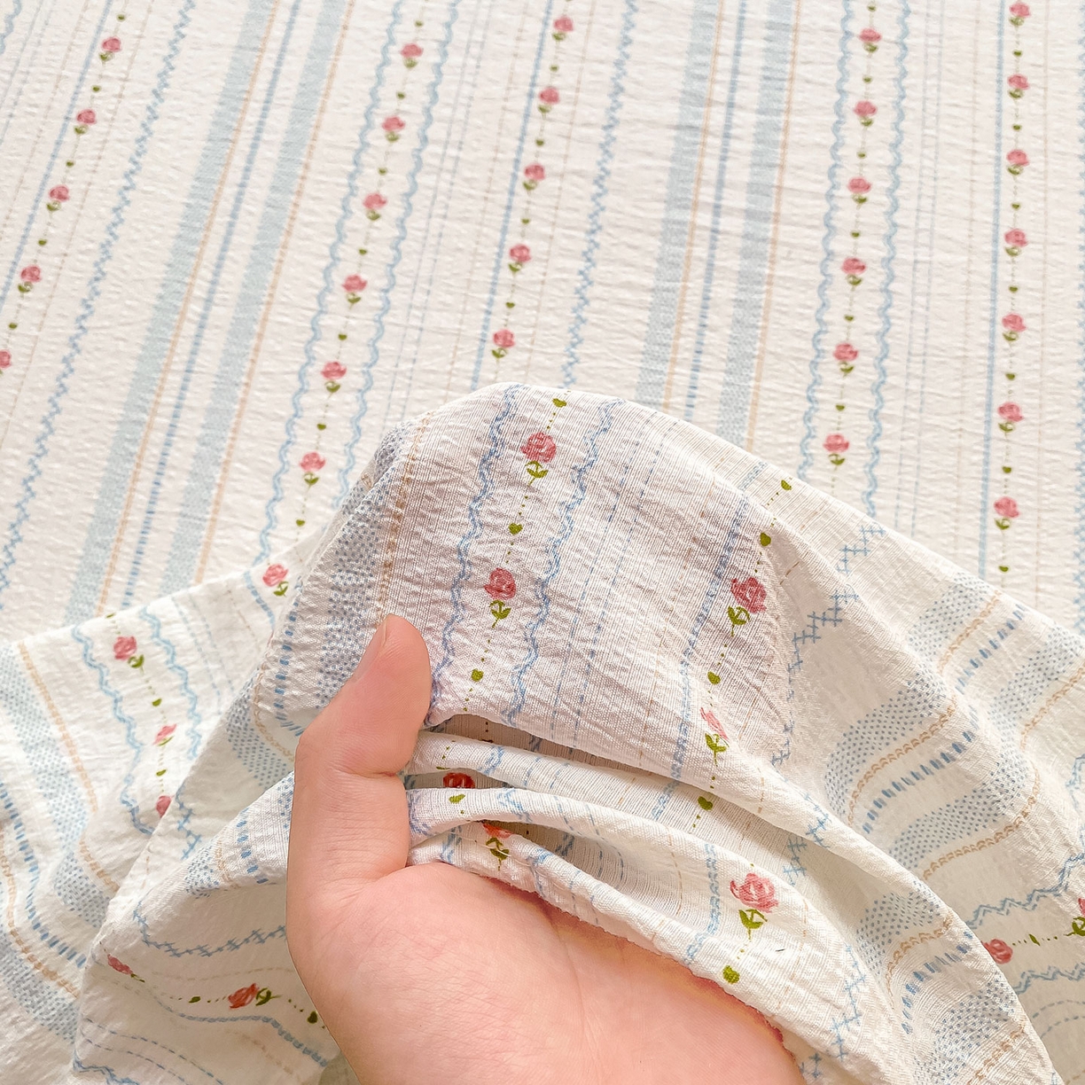 91家纺网 家纺一手货源 找家纺 眠势力 2025新款云感双层纱床单三件套ins奶油风学生宿舍床单四季通用 一路生花