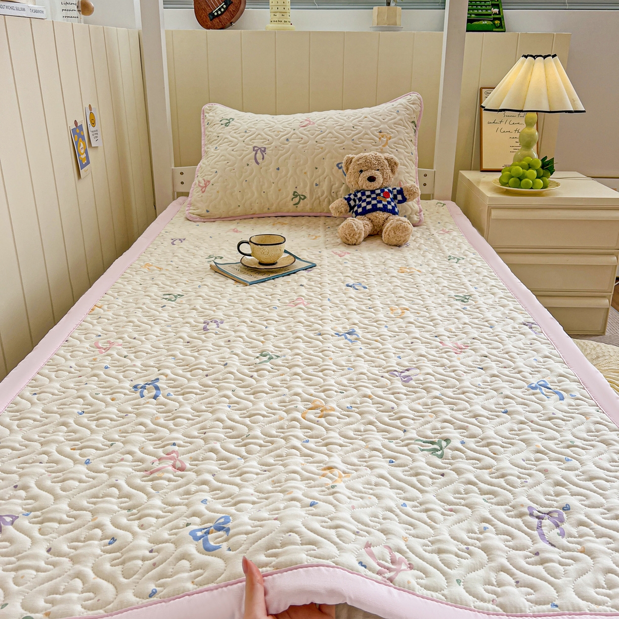 纽缦家纺 2025新款A类水洗棉学生床垫垫子 星梦蝶结