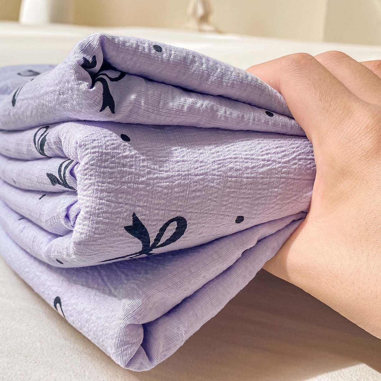 91家纺网 家纺一手货源 找家纺 眠势力 2025新款云感双层纱床单三件套ins奶油风学生宿舍床单四季通用 紫韵蝴蝶结