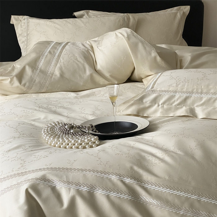 91家纺网 家纺一手货源 找家纺 品家居 2025新款100支高精密长绒棉四件套-岁月静好 浅香槟