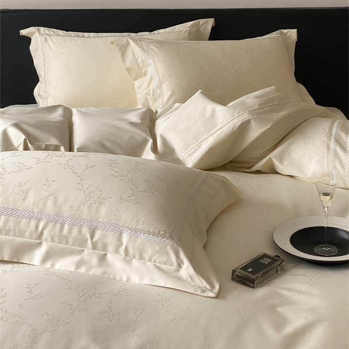 91家纺网 家纺一手货源 找家纺 品家居 2025新款100支高精密长绒棉四件套-岁月静好 浅香槟