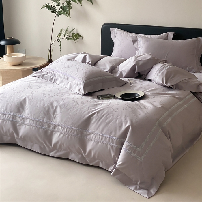 91家纺网 家纺一手货源 找家纺 品家居 2025新款100支高精密长绒棉四件套-岁月静好 香芋紫