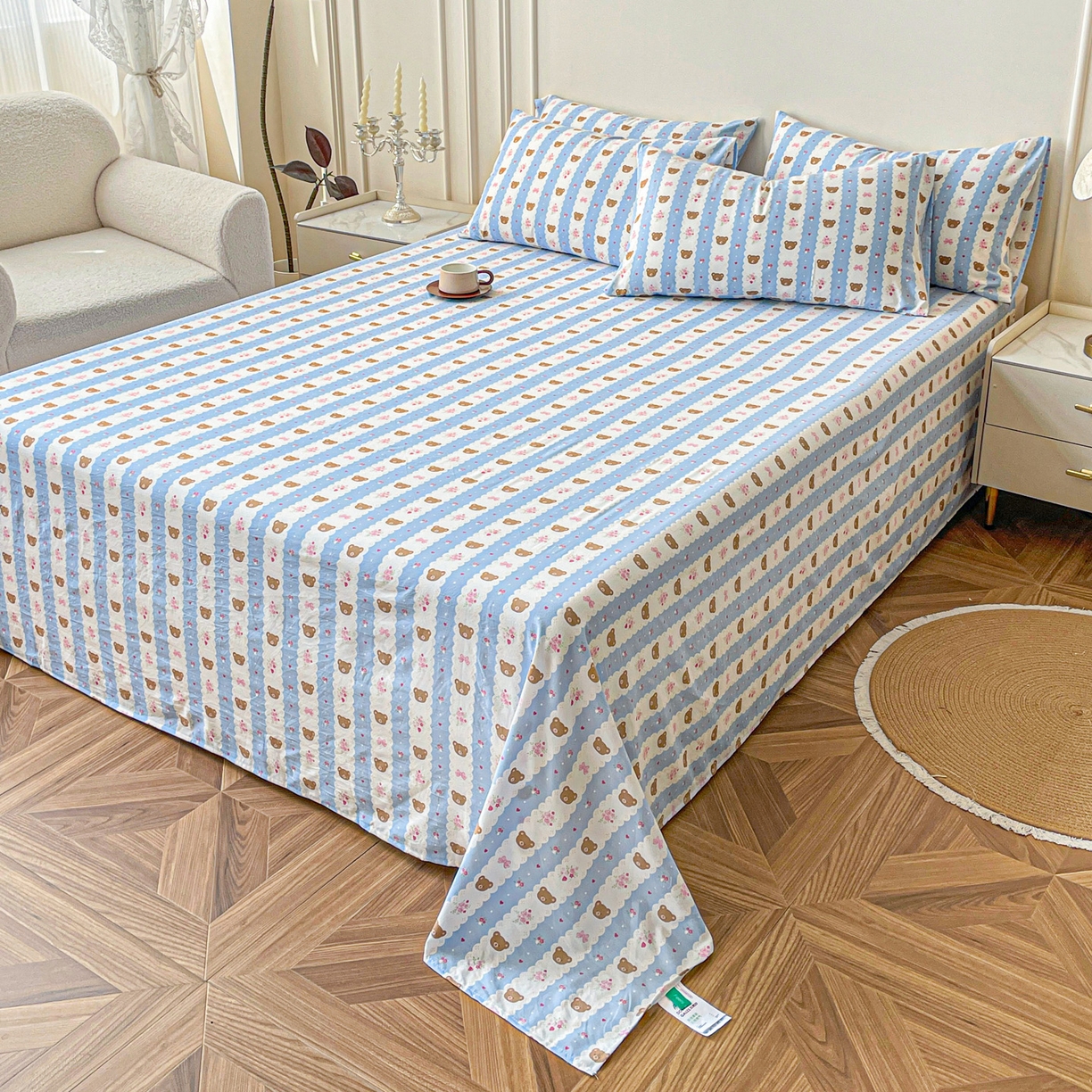 91家纺网 家纺一手货源 找家纺 纽缦家纺 2025新款水洗双层纱床单 小熊拉钩蓝