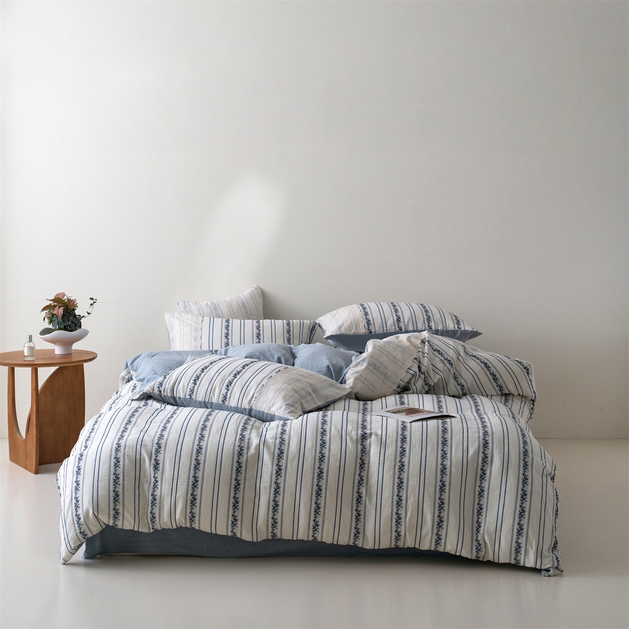 91家纺网 家纺一手货源 找家纺 （总）久典家居 2025新款60S复古色织双层纱提花四件套