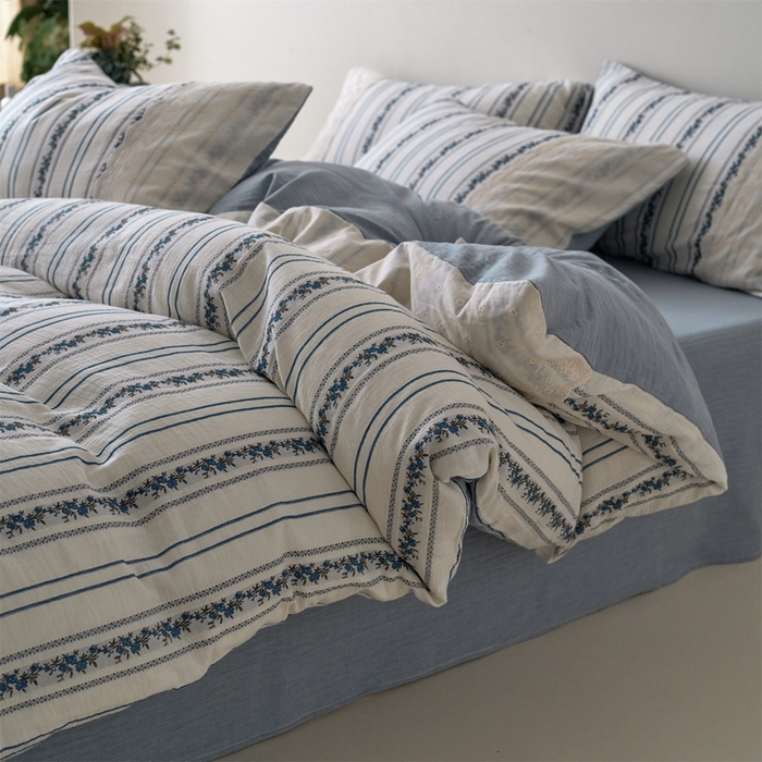 91家纺网 家纺一手货源 找家纺 （总）久典家居 2025新款60S复古色织双层纱提花四件套