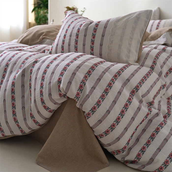 91家纺网 家纺一手货源 找家纺 久典家居 2025新款60S复古色织双层纱提花四件套 礼花颂