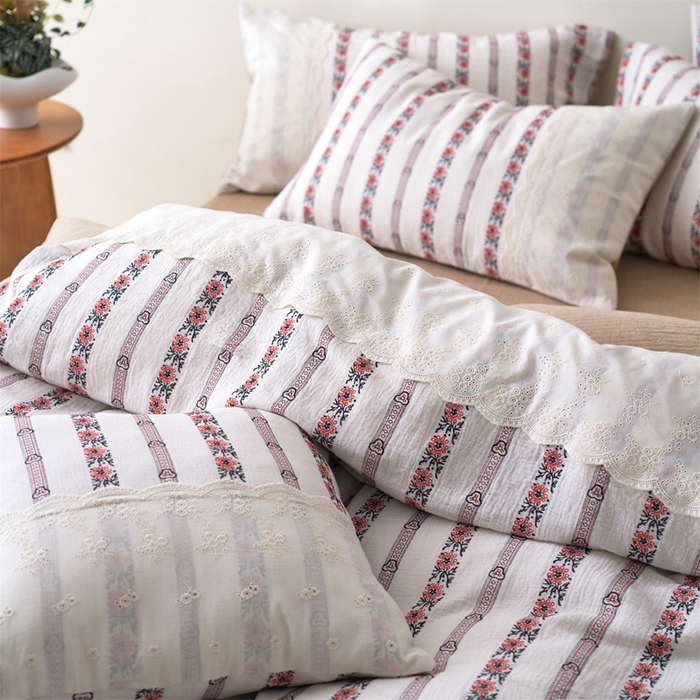 91家纺网 家纺一手货源 找家纺 久典家居 2025新款60S复古色织双层纱提花四件套 礼花颂