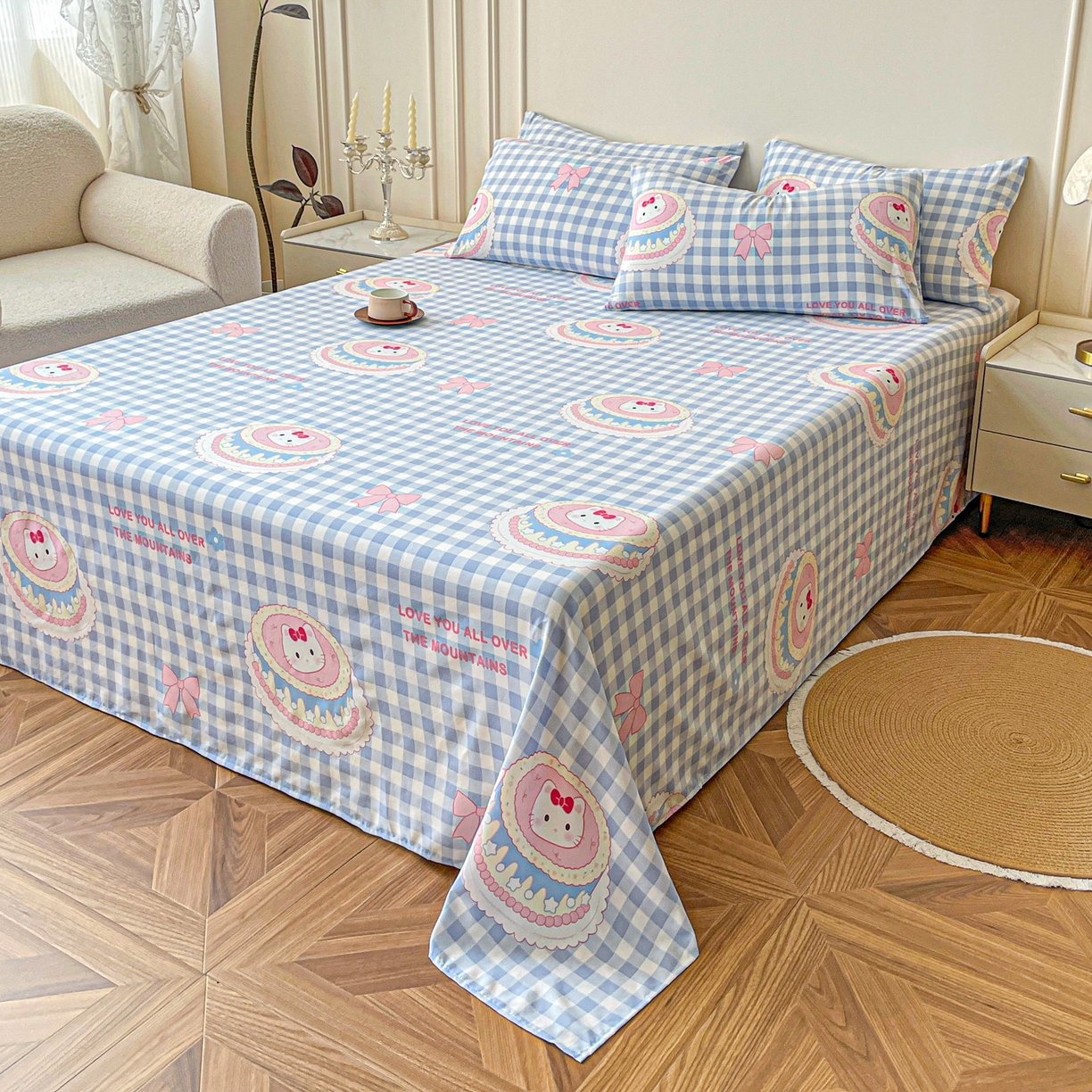 91家纺网 家纺一手货源 找家纺 悦织湾家纺 2025新款A类水洗棉单床单枕套2025新款亲肤印花小清新卡通轻奢学生宿舍三件套 蛋糕蓝格kt