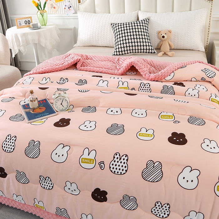 91家纺网 家纺一手货源 找家纺 （总）欧夏被业 2025新款冬被水洗棉豆豆被芯豆豆绒被子学生春秋被供直播