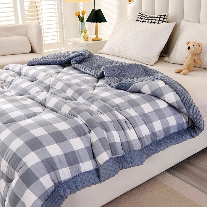 91家纺网 家纺一手货源 找家纺 欧夏被业 2025新款冬被水洗棉豆豆被芯豆豆绒被子学生春秋被供直播 简生活