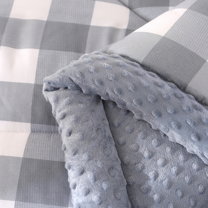 91家纺网 家纺一手货源 找家纺 欧夏被业 2025新款冬被水洗棉豆豆被芯豆豆绒被子学生春秋被供直播 简生活