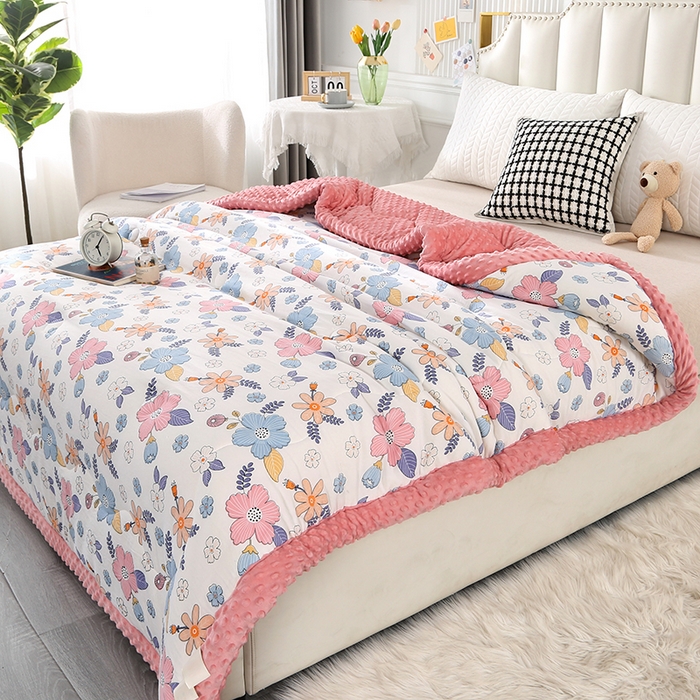 91家纺网 家纺一手货源 找家纺 欧夏被业 2025新款冬被水洗棉豆豆被芯豆豆绒被子学生春秋被供直播 向阳花开