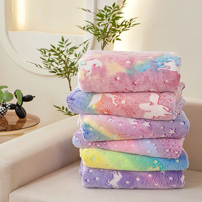 91家纺网 家纺一手货源 找家纺 （总）梦斋家纺 2025新款夜光彩虹独角兽飞马星星法兰绒毛毯