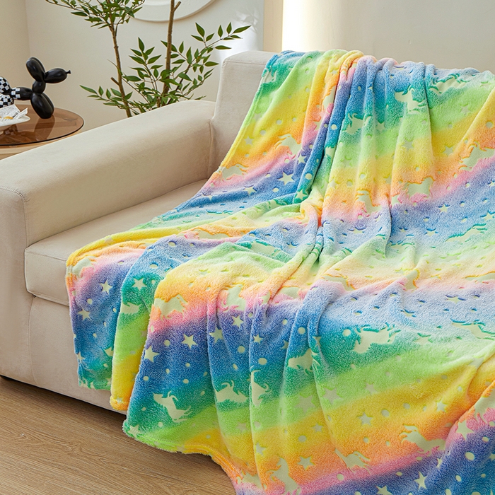 91家纺网 家纺一手货源 找家纺 梦斋家纺 2025新款夜光彩虹独角兽飞马星星法兰绒毛毯 夜光3