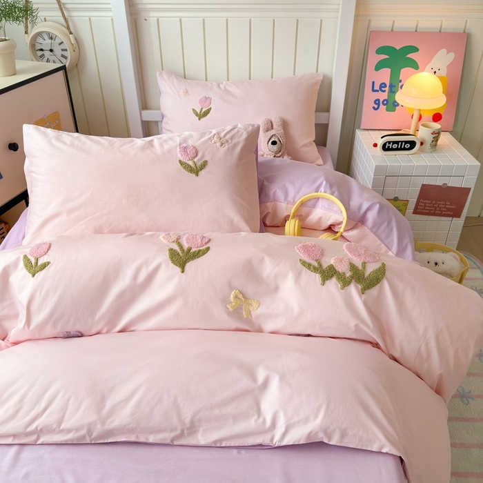 91家纺网 家纺一手货源 找家纺 锦觅 2025新款学生季全棉纯棉毛巾绣三件套奶油小清新刺绣四件套（全文件大图以及买家秀） 蝶恋花（粉紫）