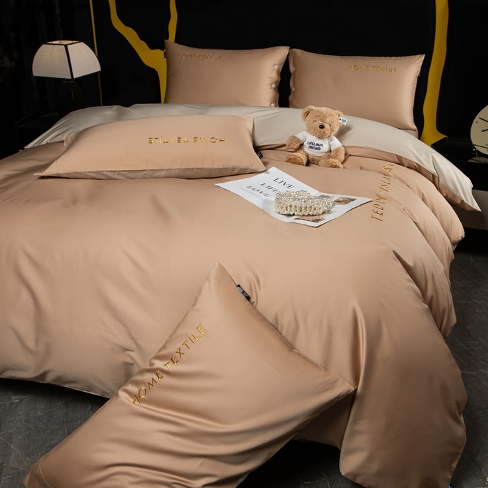 91家纺网 家纺一手货源 找家纺 泰迪爱兰Teddy 2025新款100支（50支）全棉贡缎字母绣花四件套 米驼+卡其