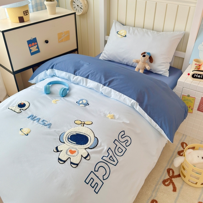 91家纺网 家纺一手货源 找家纺 锦觅 2025新款学生季全棉纯棉毛巾绣三件套奶油小清新刺绣四件套（全文件大图以及买家秀） 小宇航员