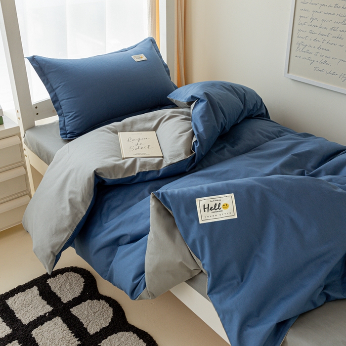 91家纺网 家纺一手货源 找家纺 贝兰仙奴 2025新款13372全棉印花简约学生三件套 牛仔蓝