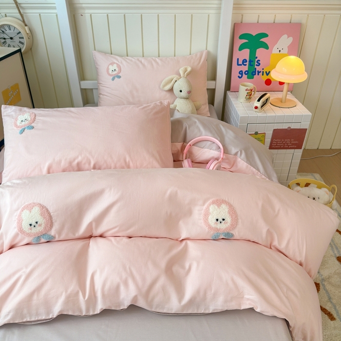 91家纺网 家纺一手货源 找家纺 锦觅 2025新款学生季全棉纯棉毛巾绣三件套奶油小清新刺绣四件套（全文件大图以及买家秀） 草莓兔兔