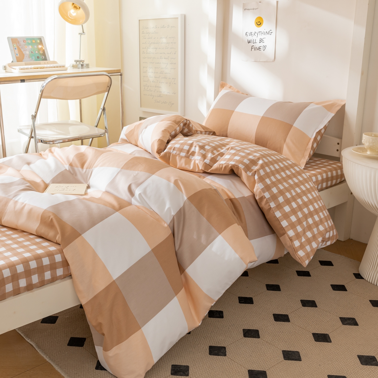 91家纺网 家纺一手货源 找家纺 贝兰仙奴 2025新款13372全棉印花简约学生三件套 粉大格