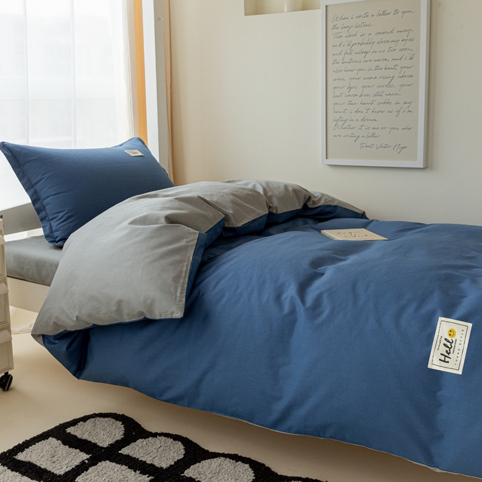 91家纺网 家纺一手货源 找家纺 贝兰仙奴 2025新款13372全棉印花简约学生三件套 牛仔蓝