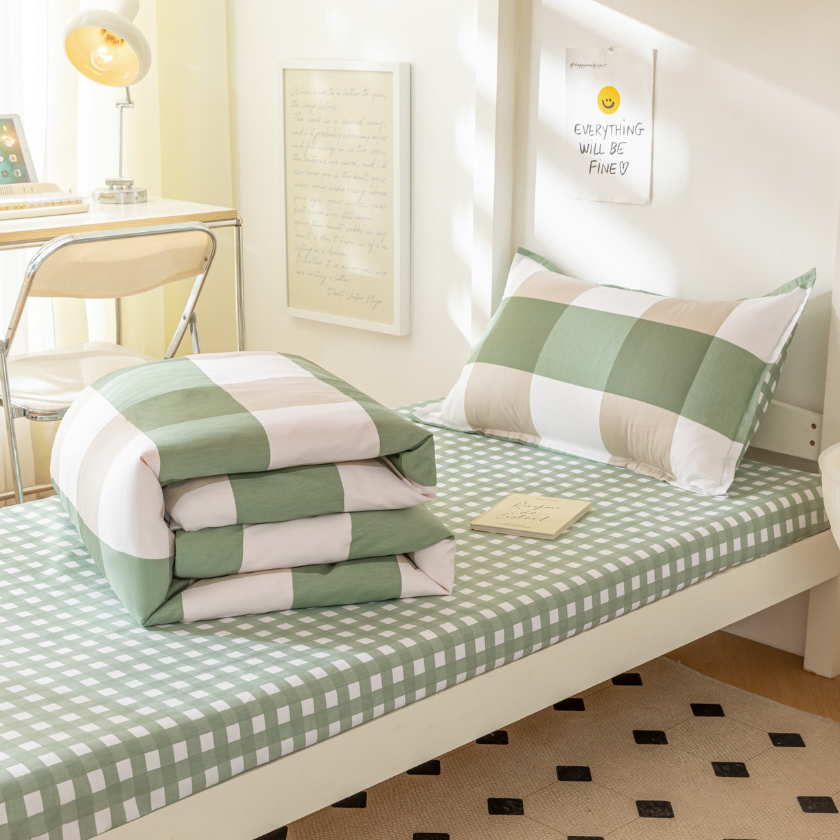 91家纺网 家纺一手货源 找家纺 贝兰仙奴 2025新款13372全棉印花简约学生三件套 绿大格