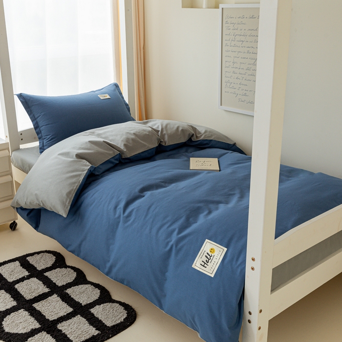 91家纺网 家纺一手货源 找家纺 贝兰仙奴 2025新款13372全棉印花简约学生三件套 牛仔蓝