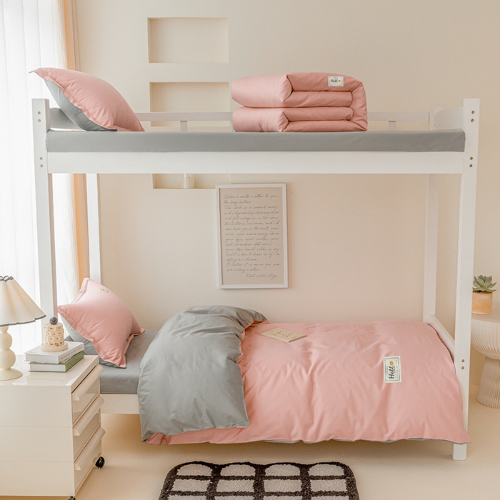 91家纺网 家纺一手货源 找家纺 贝兰仙奴 2025新款13372全棉印花简约学生三件套 奶油玉