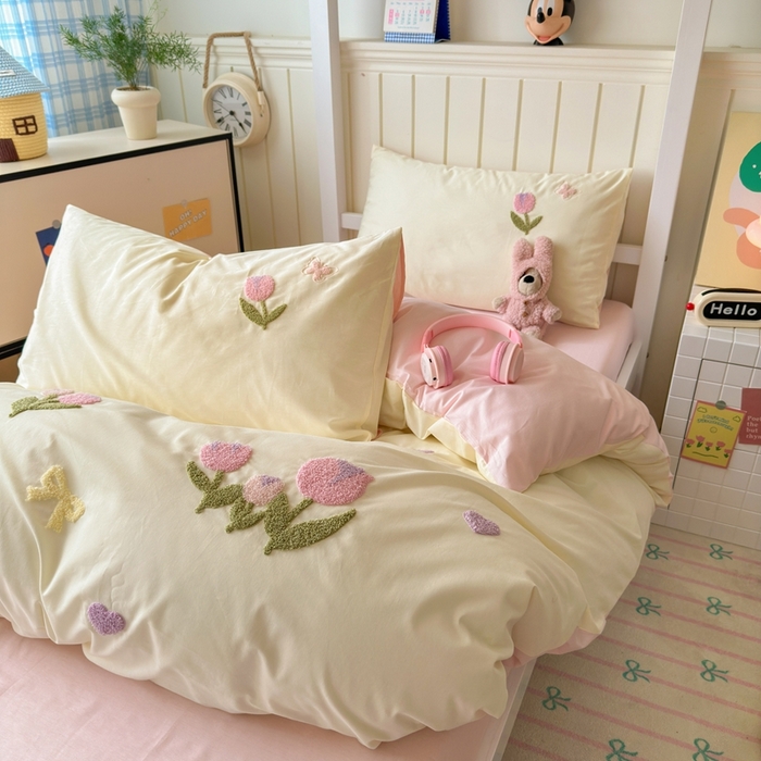 91家纺网 家纺一手货源 找家纺 锦觅 2025新款学生季全棉纯棉毛巾绣三件套奶油小清新刺绣四件套（全文件大图以及买家秀） 蝶恋花（米粉）