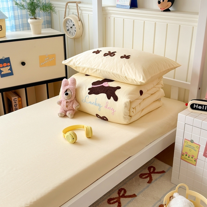 91家纺网 家纺一手货源 找家纺 锦觅 2025新款学生季全棉纯棉毛巾绣三件套奶油小清新刺绣四件套（全文件大图以及买家秀） 奶油兔兔